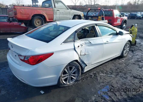2013 Hyundai Sonata Gls from USA, damaged, VIN 5NPEB4AC1DH737880